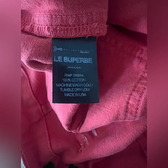 LE SUPERBE Beach Crawler Shorts - red NWOT size 4